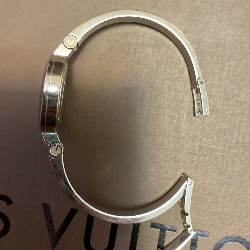 ❌SOLD❌ authentic GUCCI watch - Picture 6 of 9